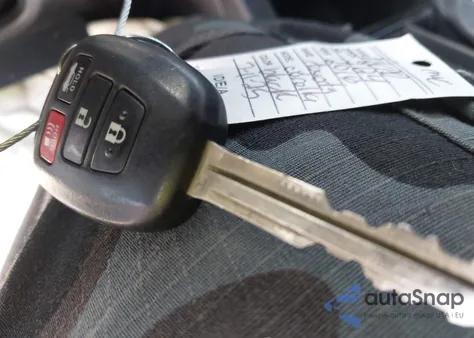 2016 Toyota Corolla S Plus из США, поврежденный, VIN 2T1BURHE9GC673094